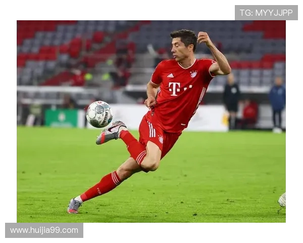 莱万在赛场上的辉煌成就与未来发展潜力的深度分析与展望